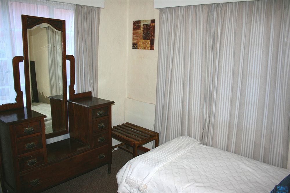 Thatchings Bed And Breakfast Nottingham Road Eksteriør bilde